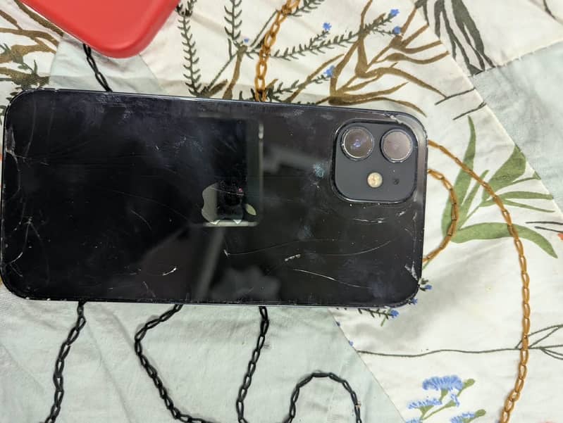 Apple iPhone 12 2