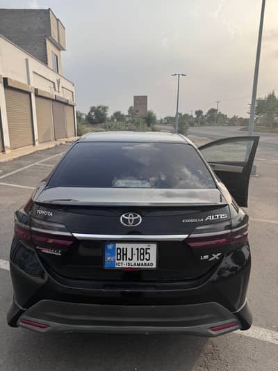 Toyota Corolla Altis 2015