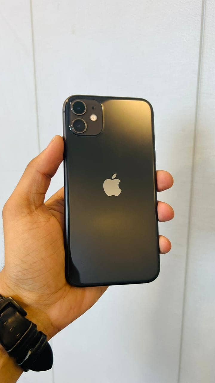 Apple iPhone 11 0