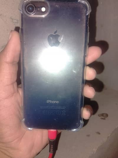 Apple iPhone 7