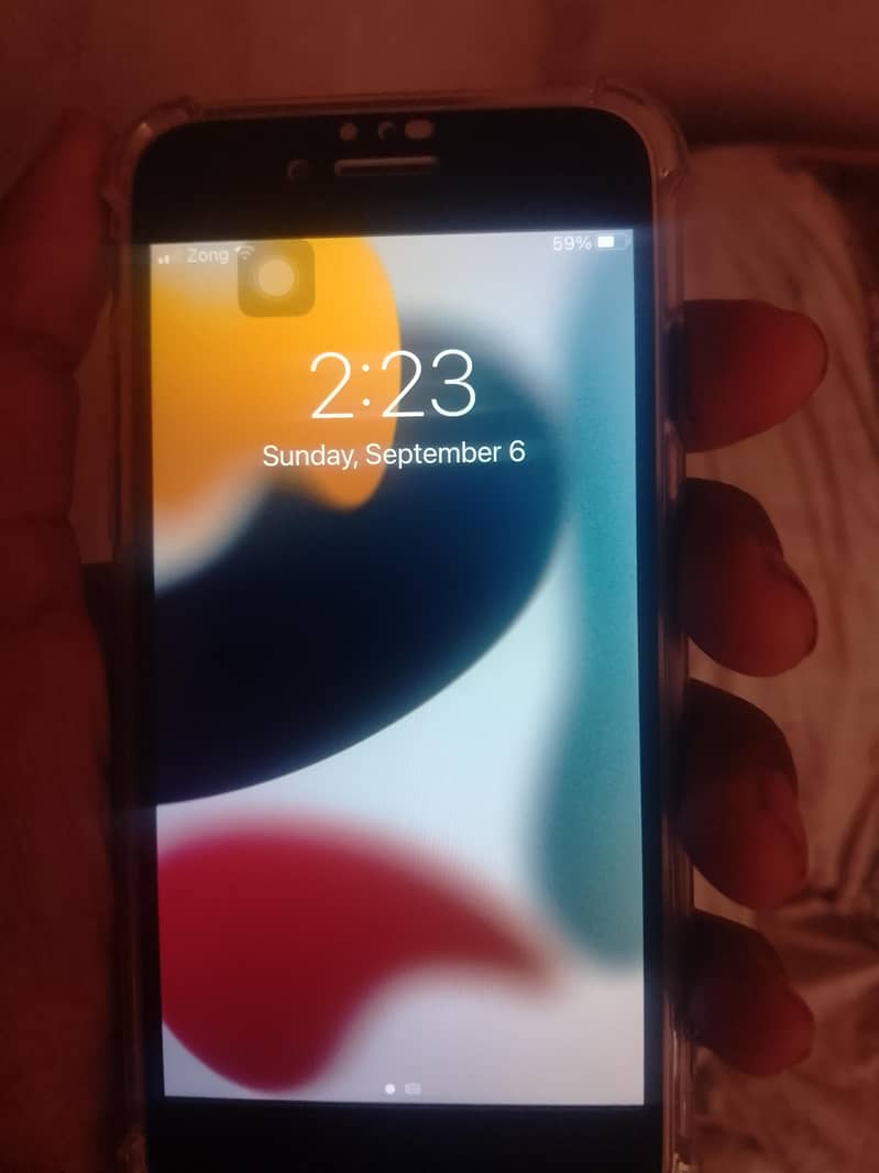 Apple iPhone 7 1