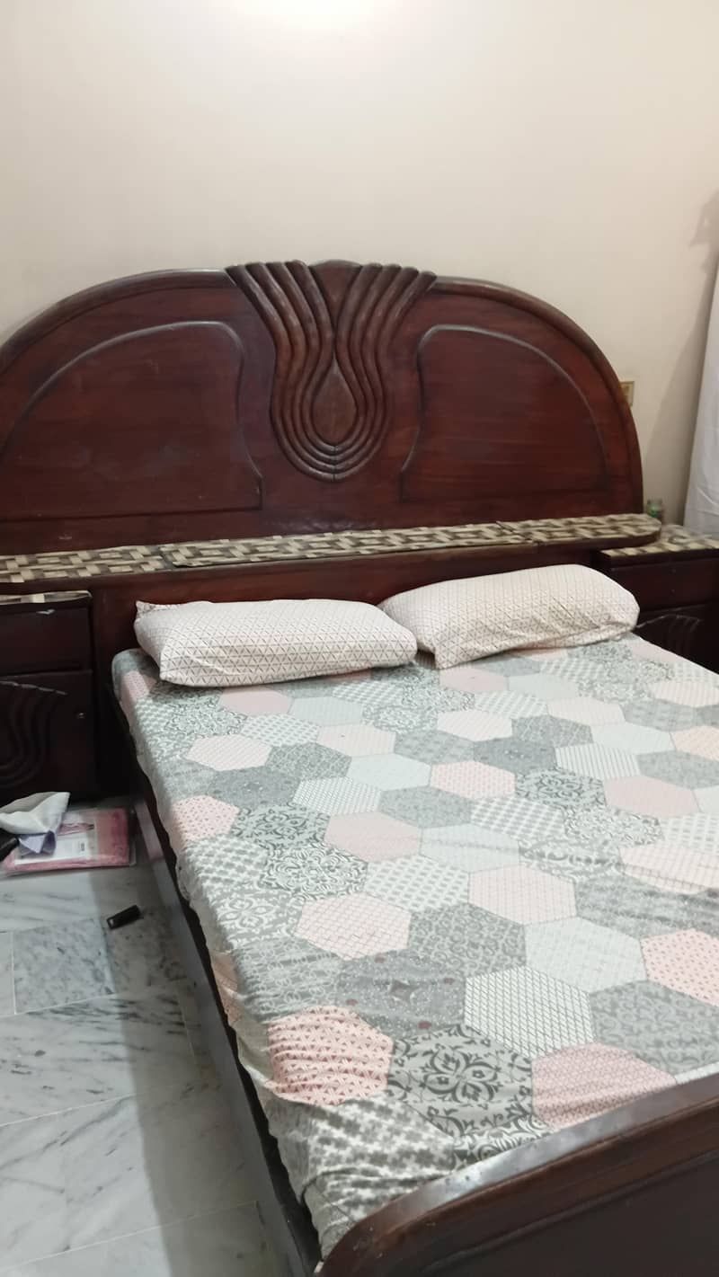 large size  Double bed 1