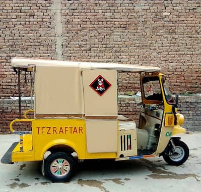 Tezraftaar Auto Rickshaw   0343 8062945