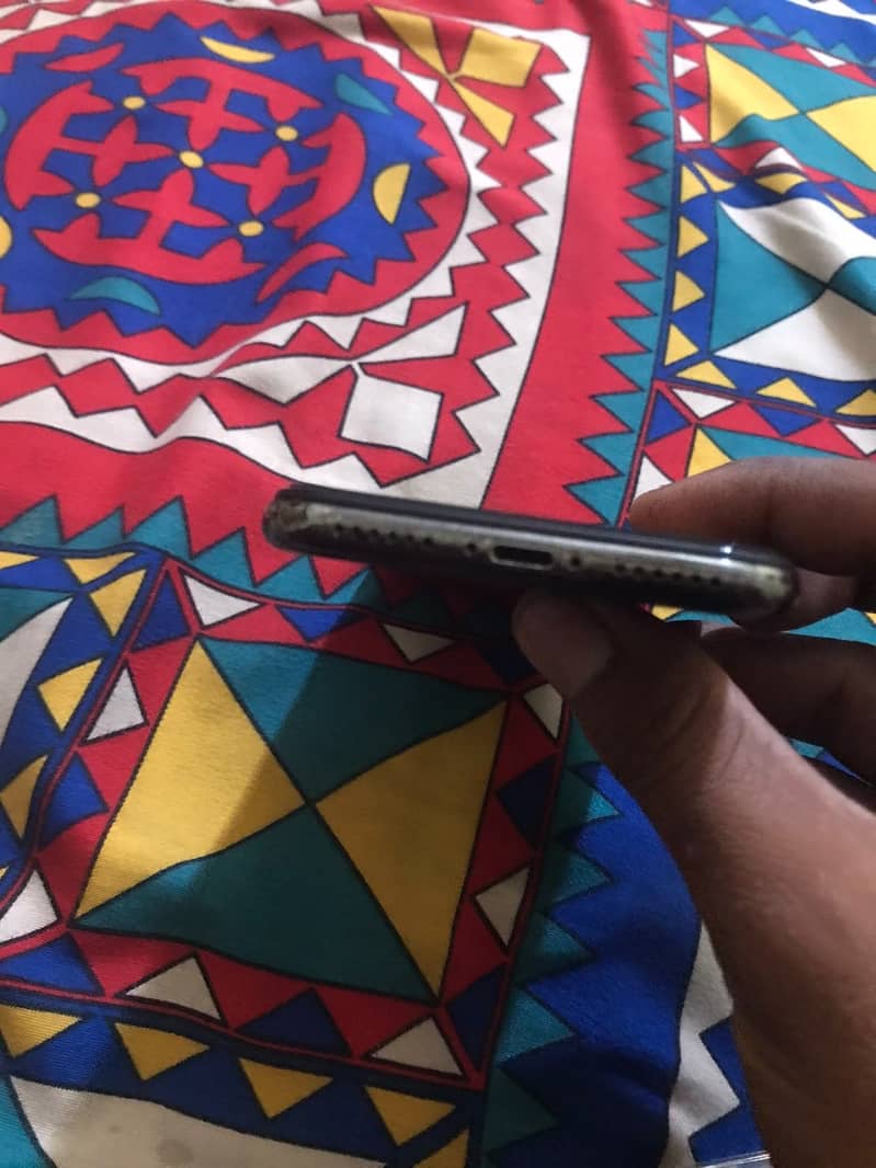 iPhone 4