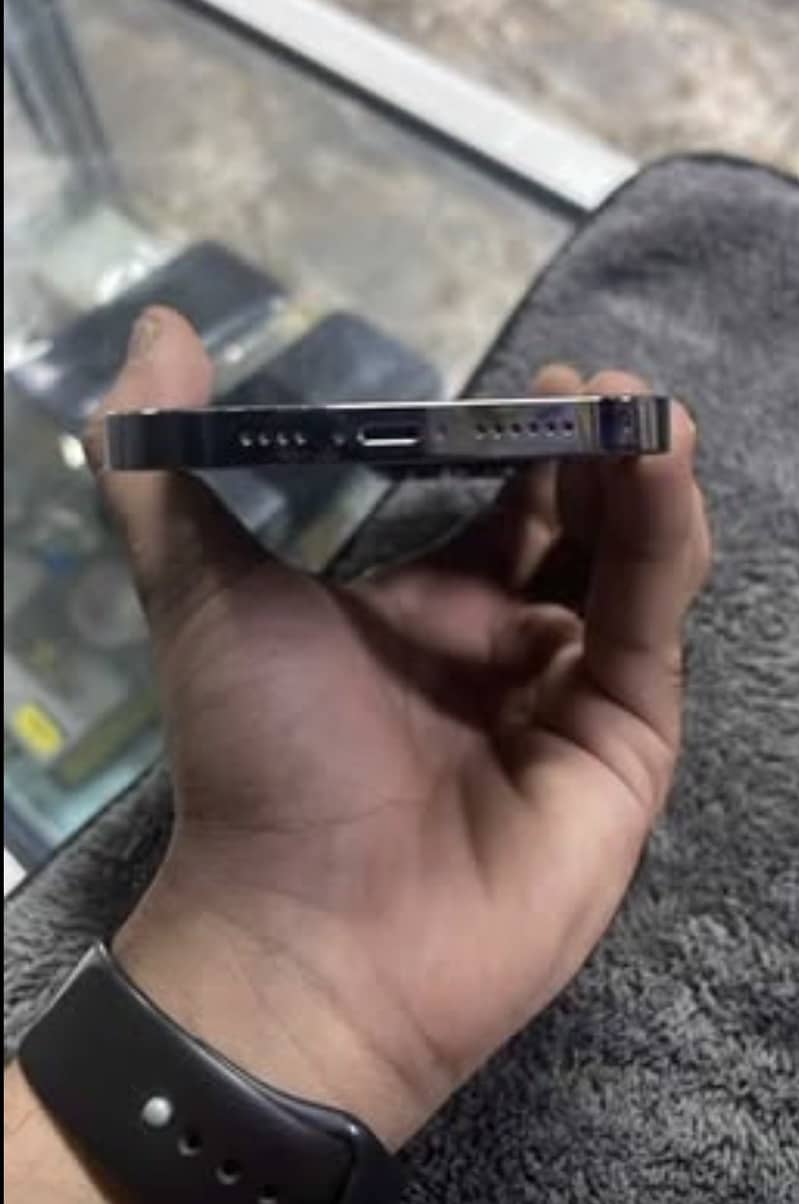 Apple iPhone 14 Pro 7