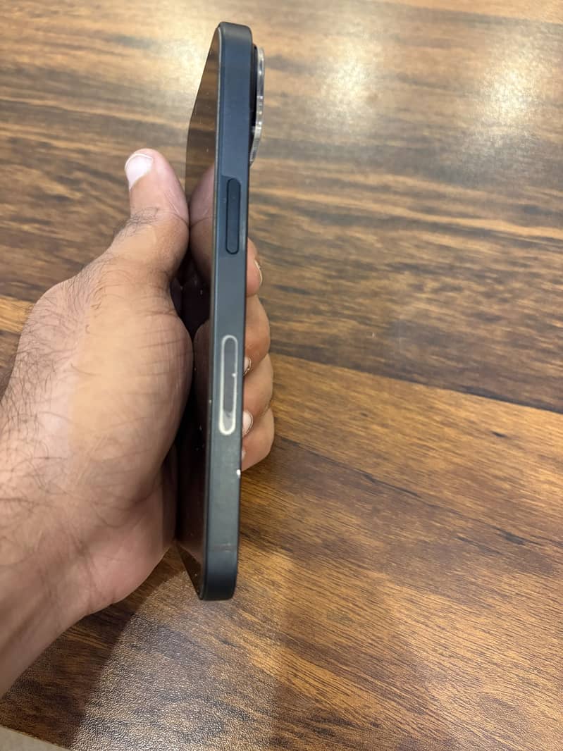 Apple iPhone 14 5