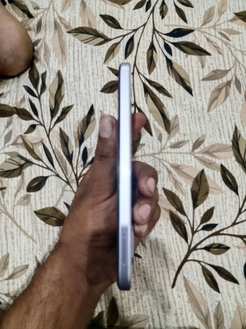 OPPO A6 5