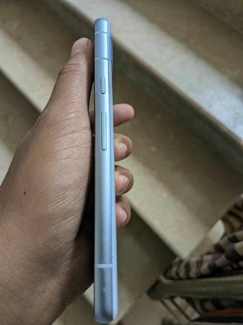 Google Pixel 7a 2