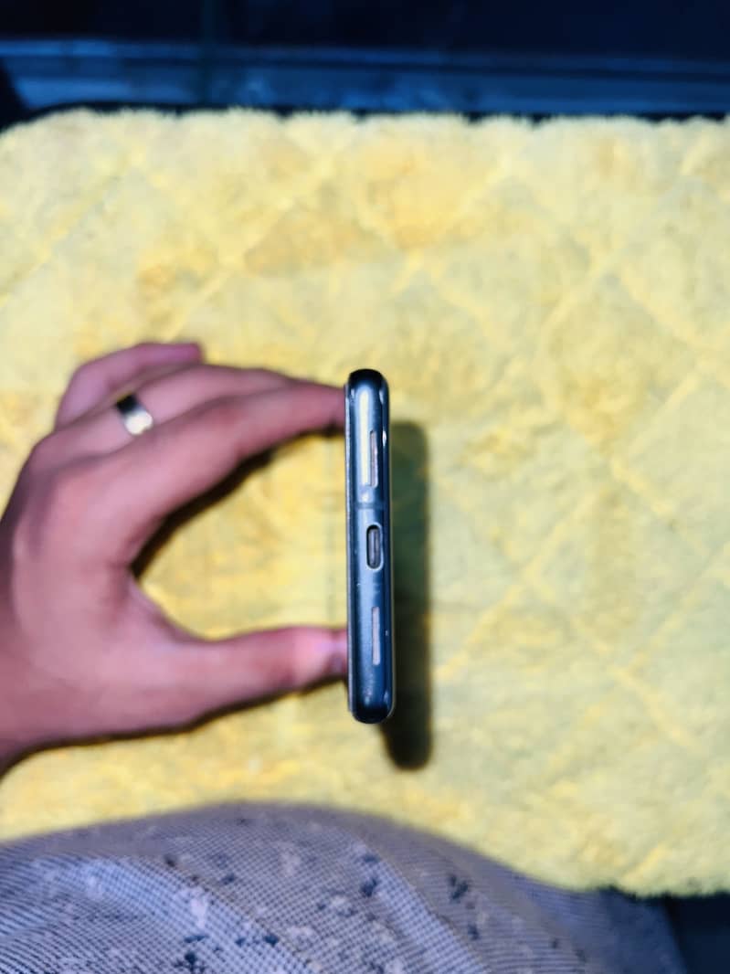 Google Pixel 7 5
