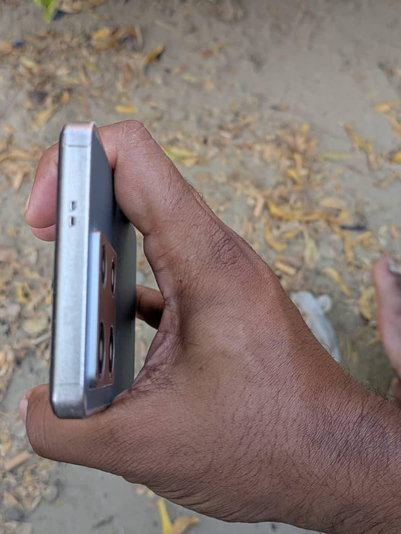 Infinix Note 30 Pro 4