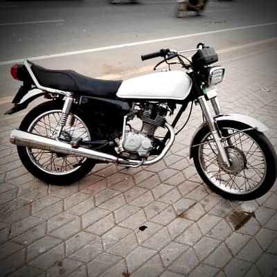 Honda 125 urgent sale 1.2 lacks