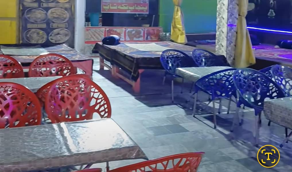 Table and chairs set 3