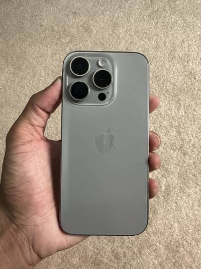 Apple iPhone 15 Pro