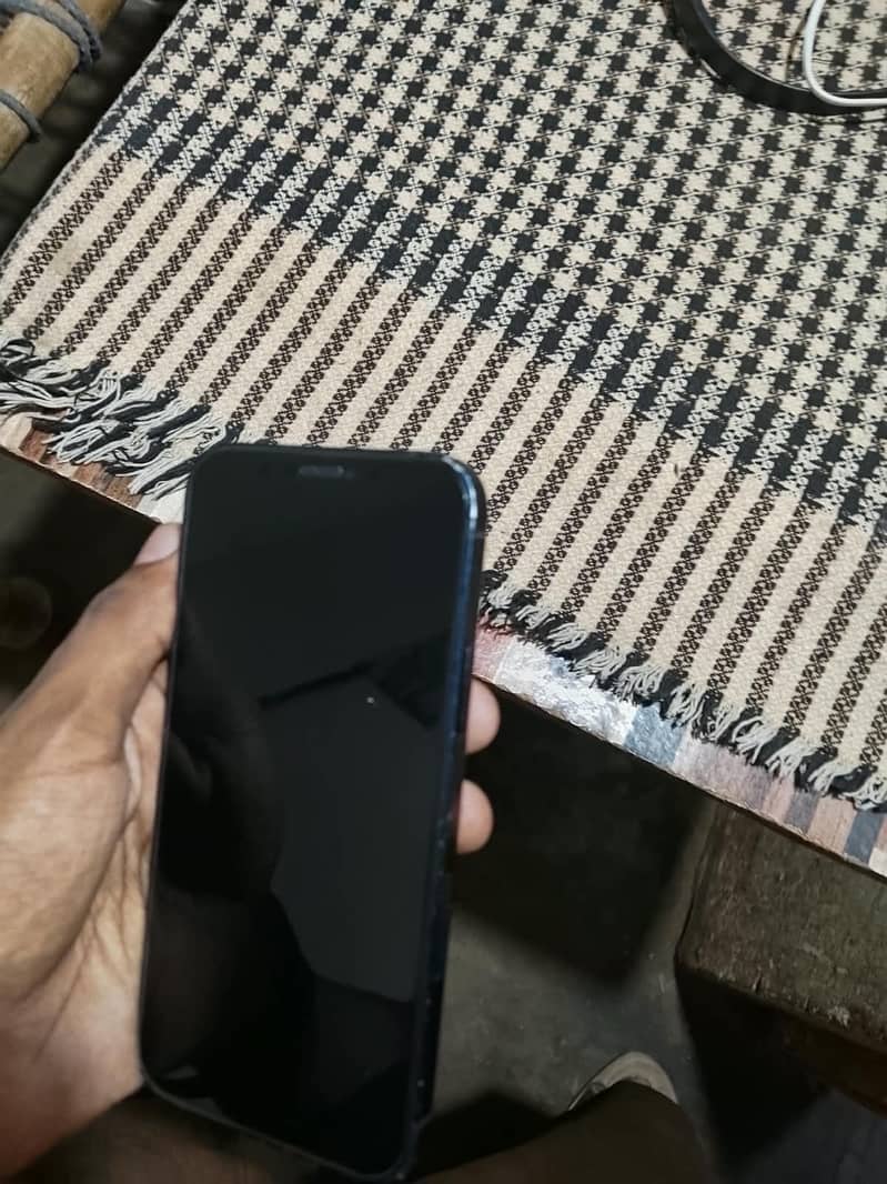 Apple iPhone 12 0