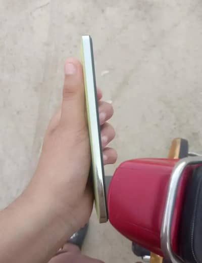 Vivo Y100