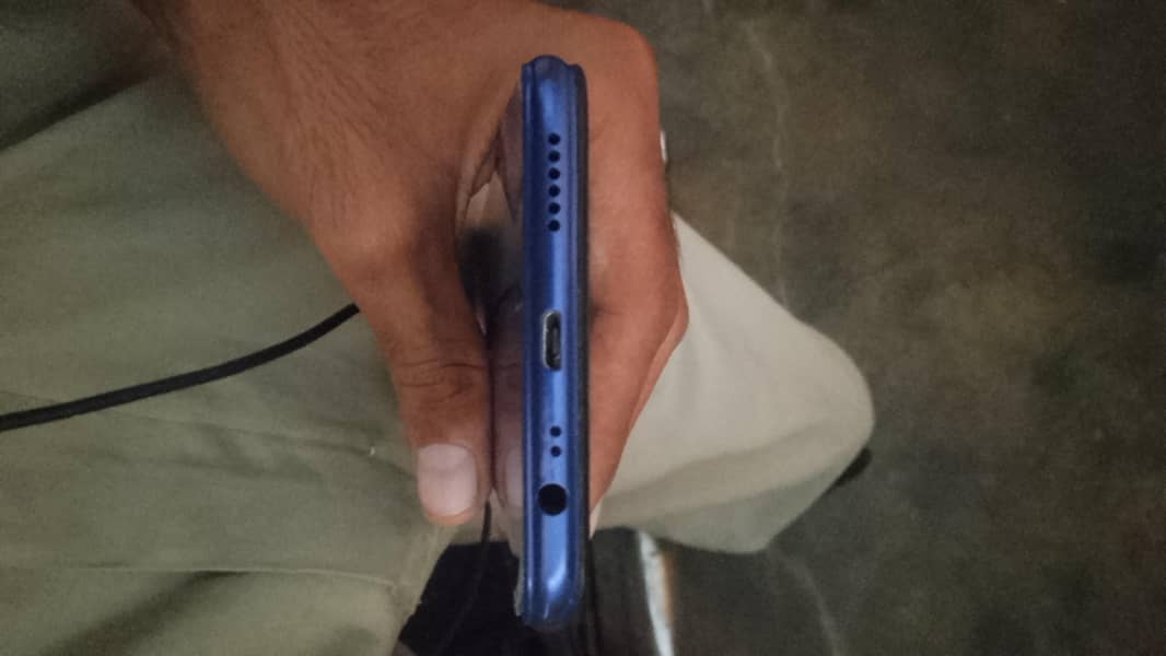 OPPO A3s 0