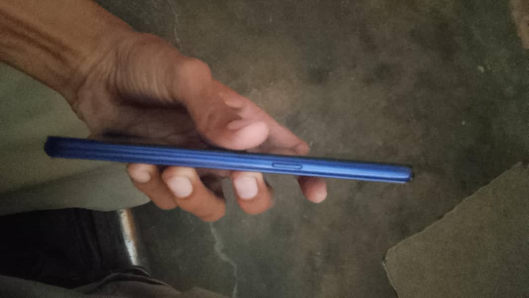 OPPO A3s 2
