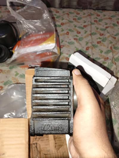 Cd70 cylinder with 100cc piston