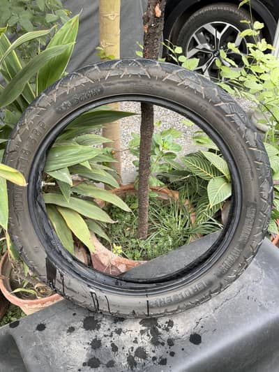 Tyre for suzuki 150, YBR and Honda 150 (100/90R18)