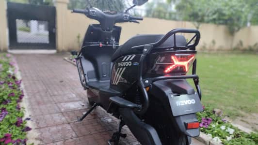 Revoo bike Condition 10by10