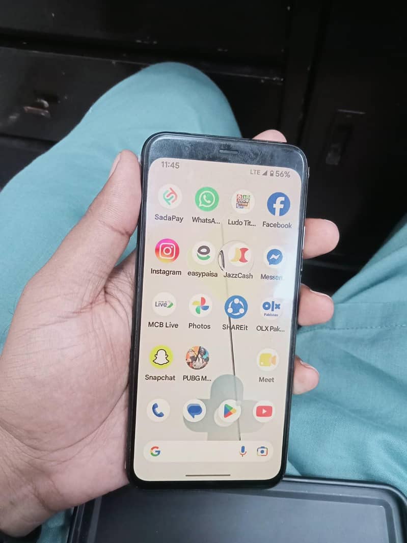 Google Pixel 4 3