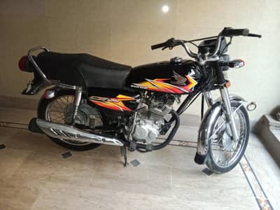 CG125