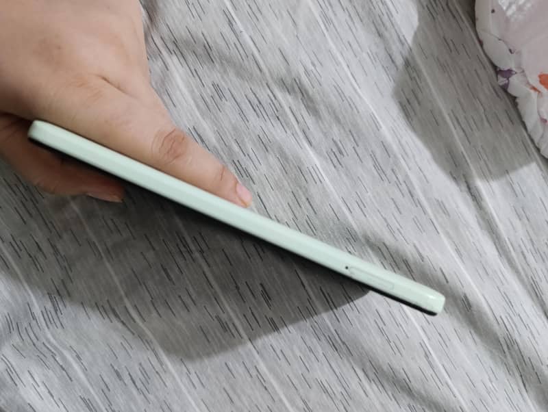 Xiaomi Mi A2 Plus 4