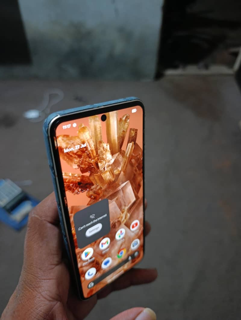 Google Pixel 8 4