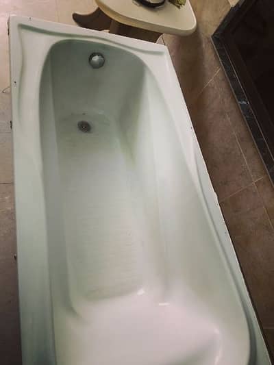 bath tub