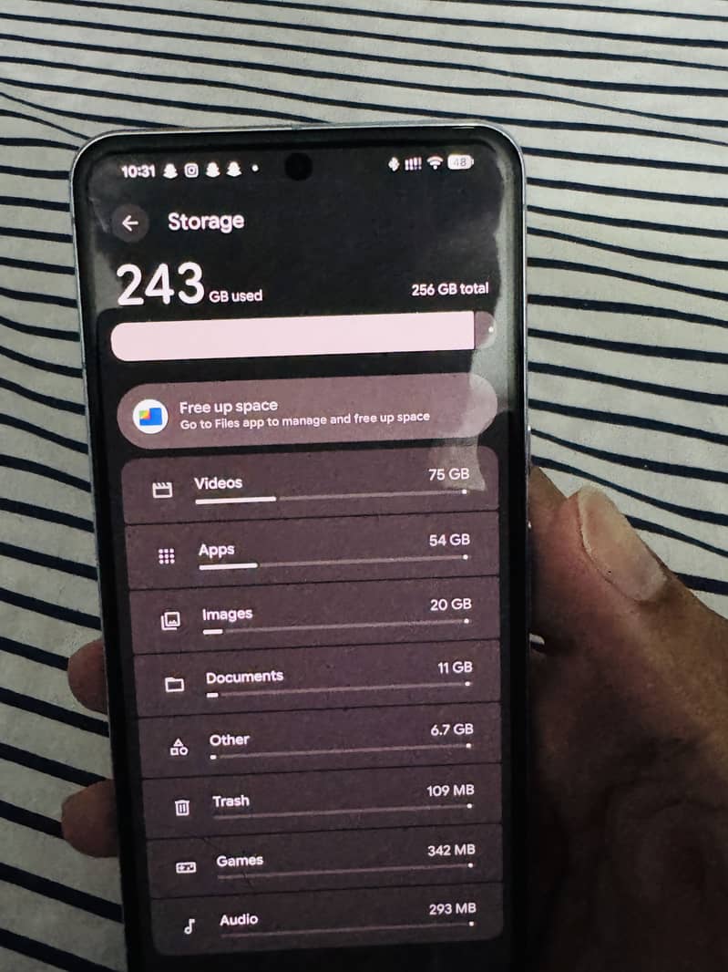 Google Pixel 8 Pro 4