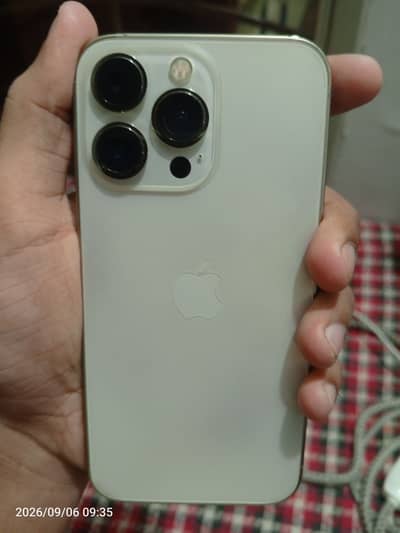 Apple iPhone 13 Pro