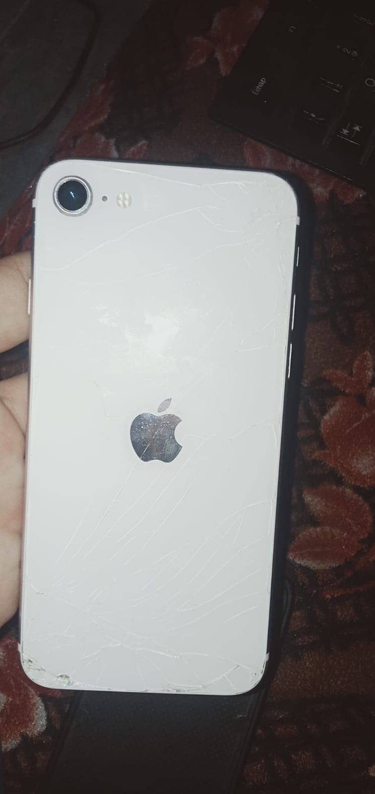 Apple iPhone SE 3