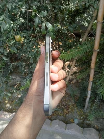 Apple iPhone 14 Pro