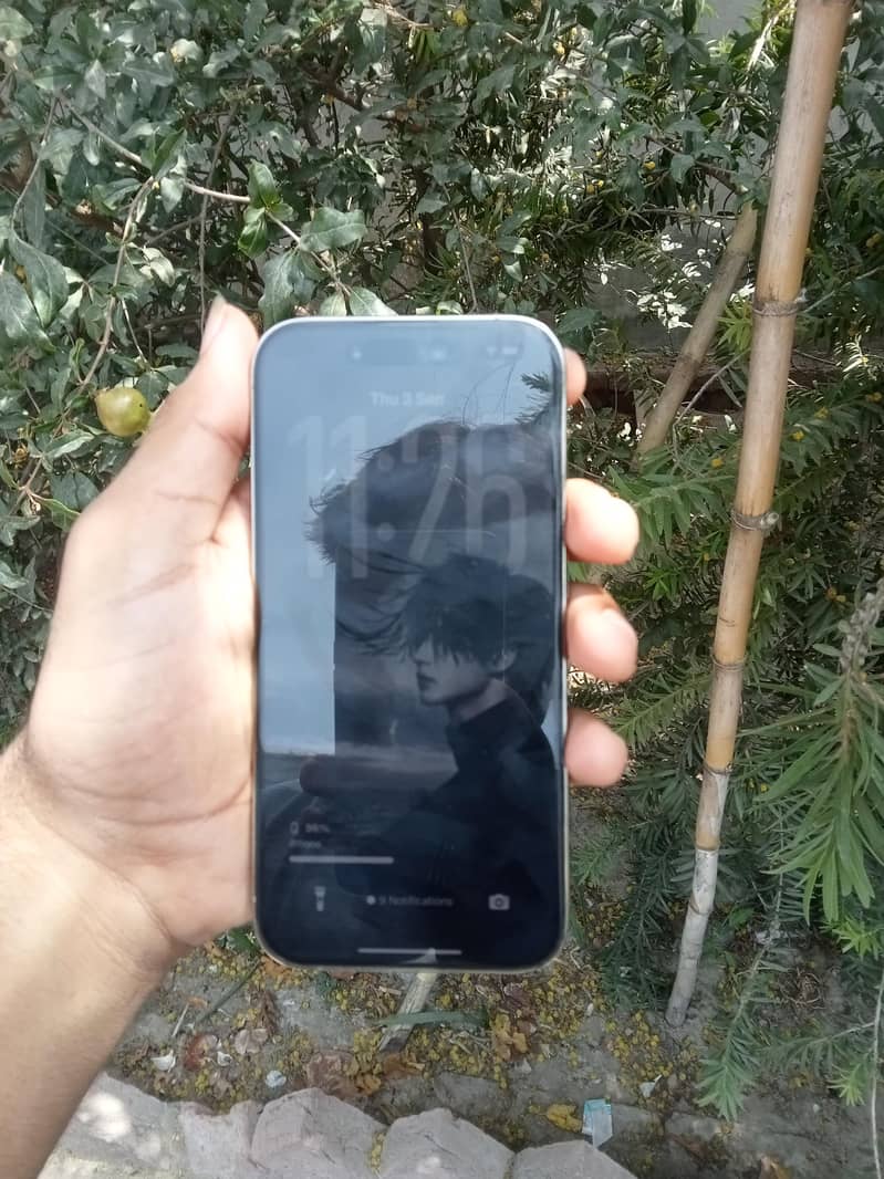 Apple iPhone 14 Pro 2