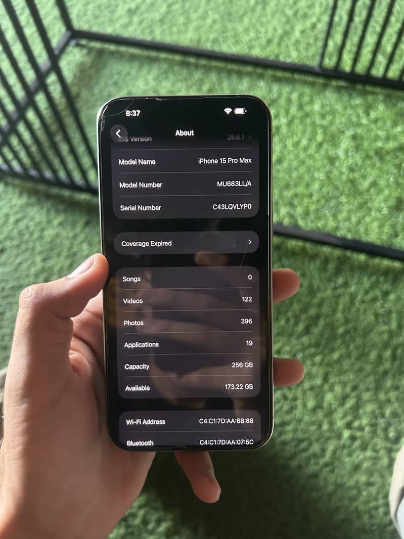 Apple iPhone 15 Pro Max 3