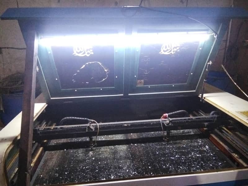 Co2 Laser Cutting machine 3