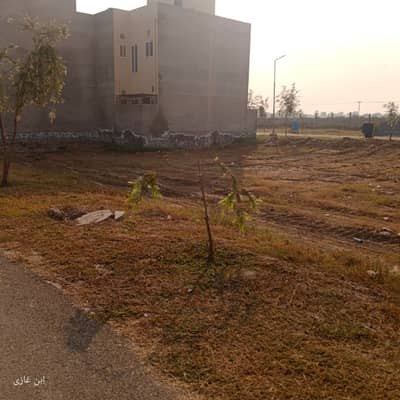 Investor Option Plot available for Sale