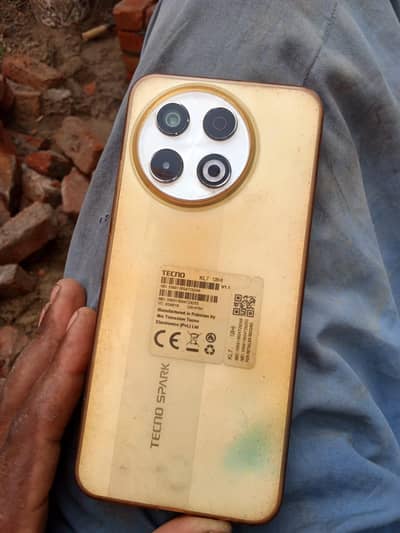 Tecno SPARK 30 Pro