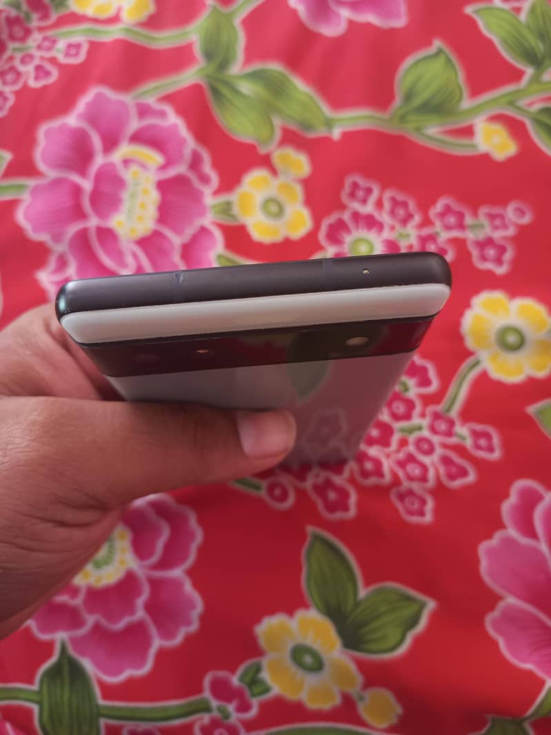 Google Pixel 6a 4