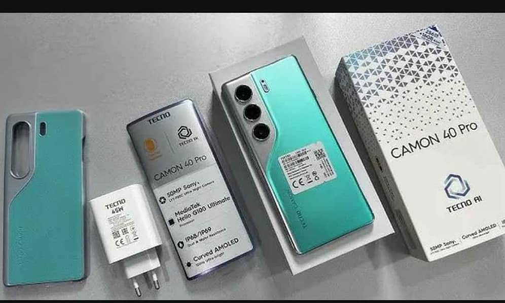 Tecno CAMON 40 Pro 1