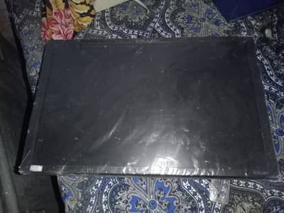 LCD 24 inches