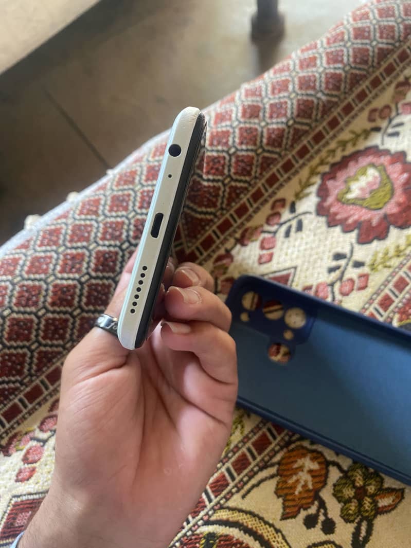 Itel Vision 3 4