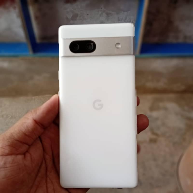 Google Pixel 7a 2