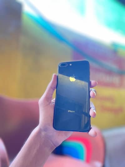Apple iPhone 8 Plus