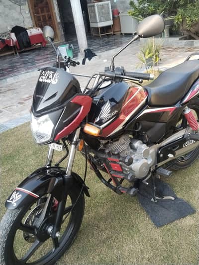 cb 125