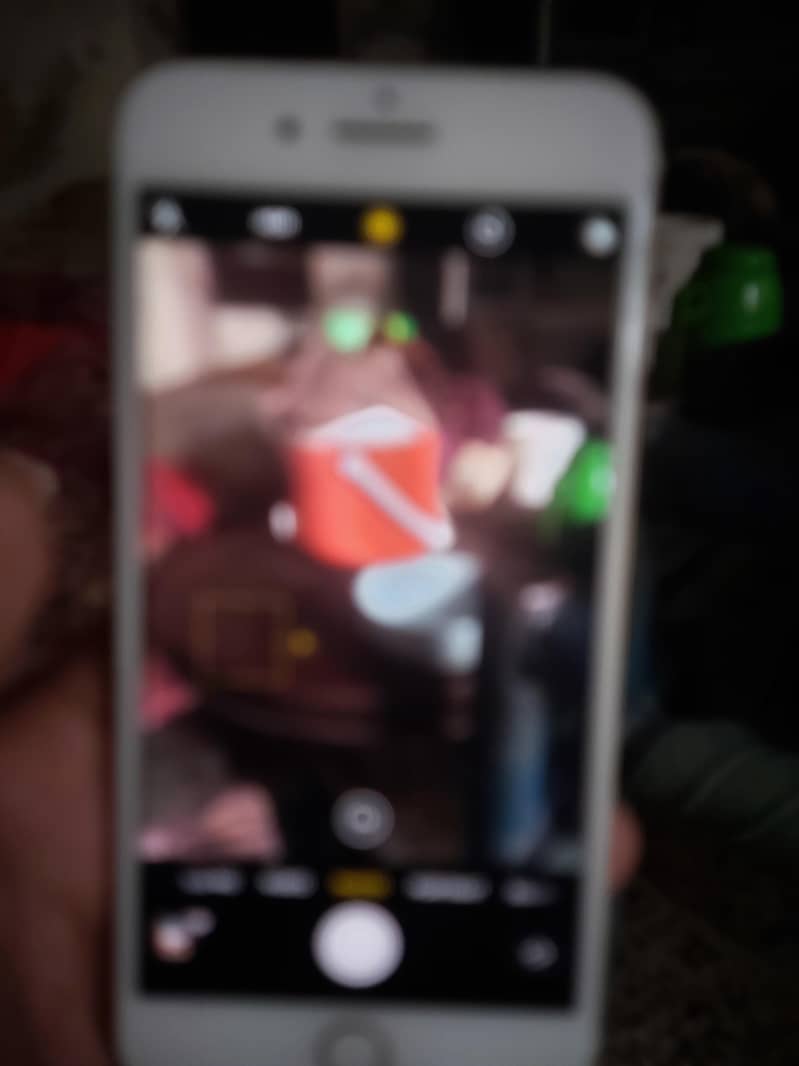 Apple iPhone 7 Plus 0