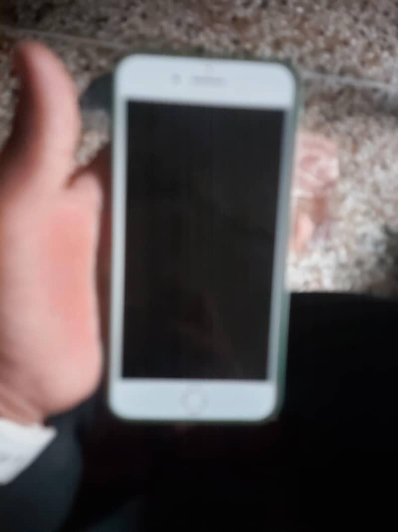 Apple iPhone 7 Plus 8