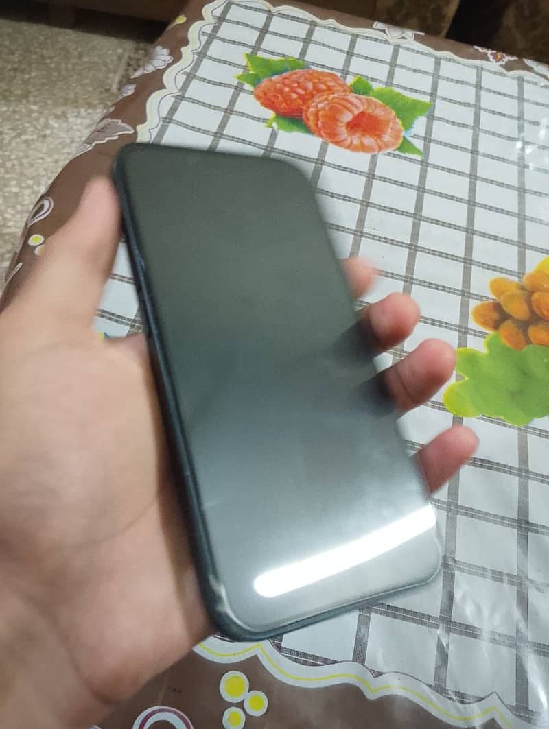 Apple iPhone 14 0