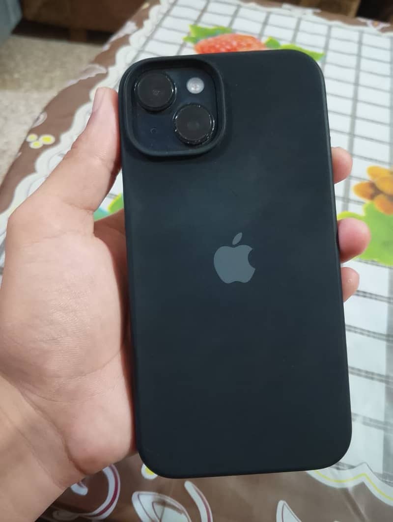 Apple iPhone 14 3