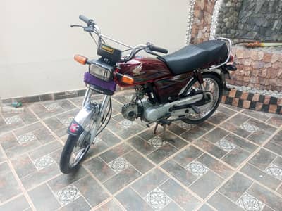 Honda CD 70 2020 model red colour total jenun bike